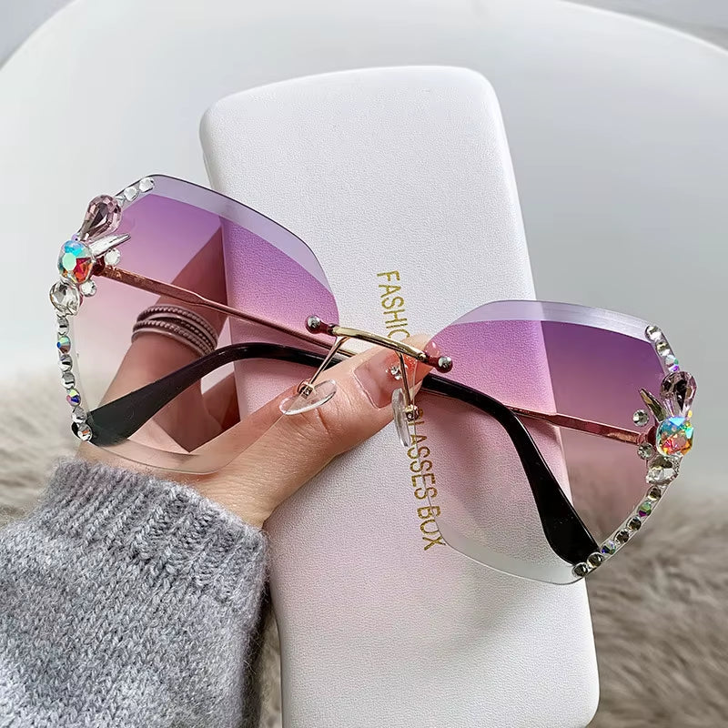 New Decorative Rhinestones Women Sunglasses Women'S Metal Mirror Leg Oval Sun Glasses Summer Fashion Eyewear UV400 Gafas De Sol