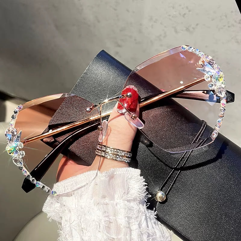 New Decorative Rhinestones Women Sunglasses Women'S Metal Mirror Leg Oval Sun Glasses Summer Fashion Eyewear UV400 Gafas De Sol